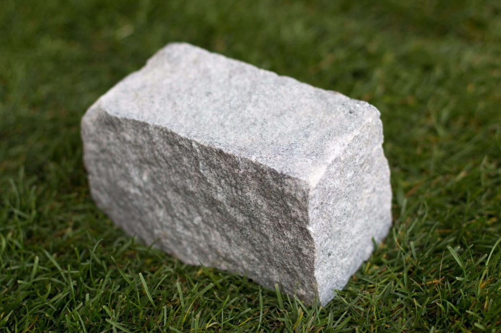 FINE-GRAIN-200x100x100-natural-split-2-scaled